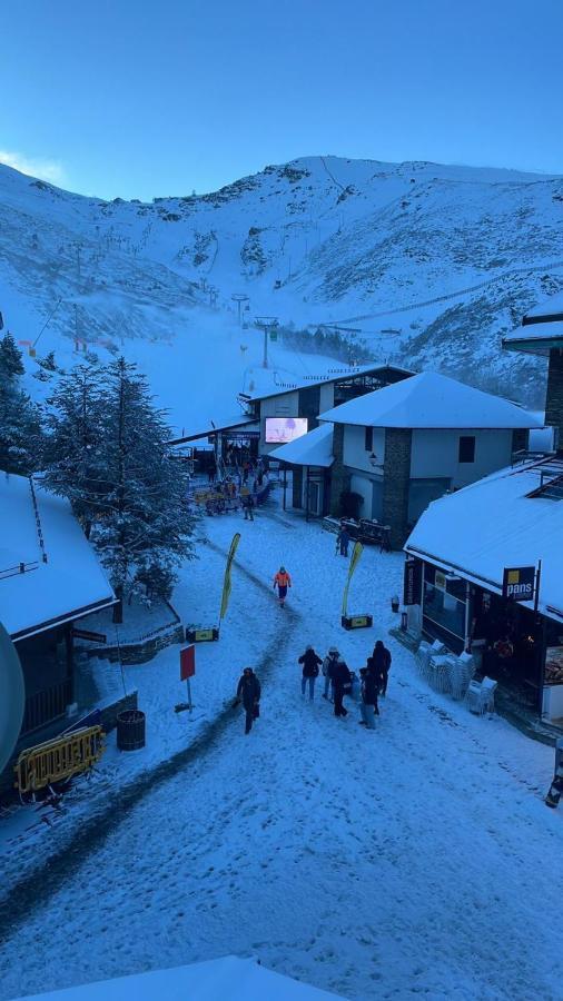 Bhost - Oso Polar Apartman Sierra Nevada Kültér fotó